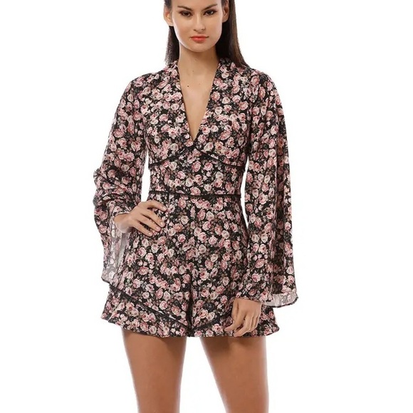 KEEPSAKE The Label One Love Playsuit Romper Floral Medium - Picture 2 of 15